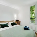 Stylish And Modern Quartier Latin * Paris
