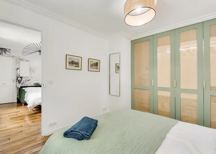Stylish And Modern Quartier Latin Parigi
